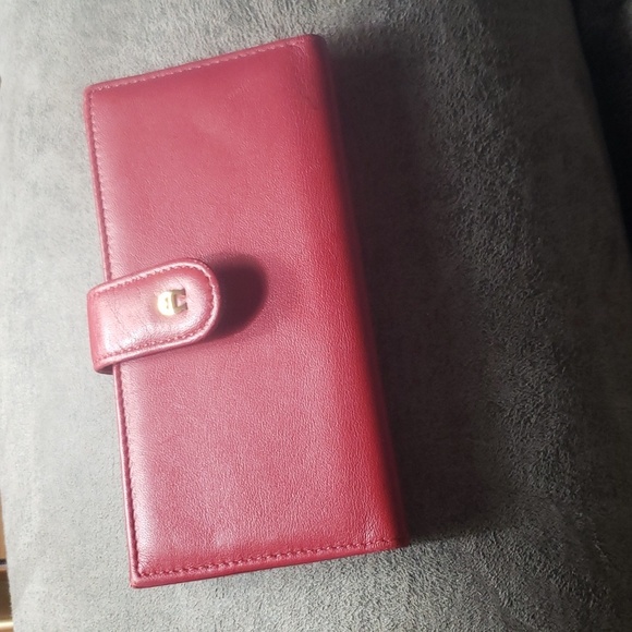 Etienne Aigner Checkbook - Red Leather - Picture 1 of 3
